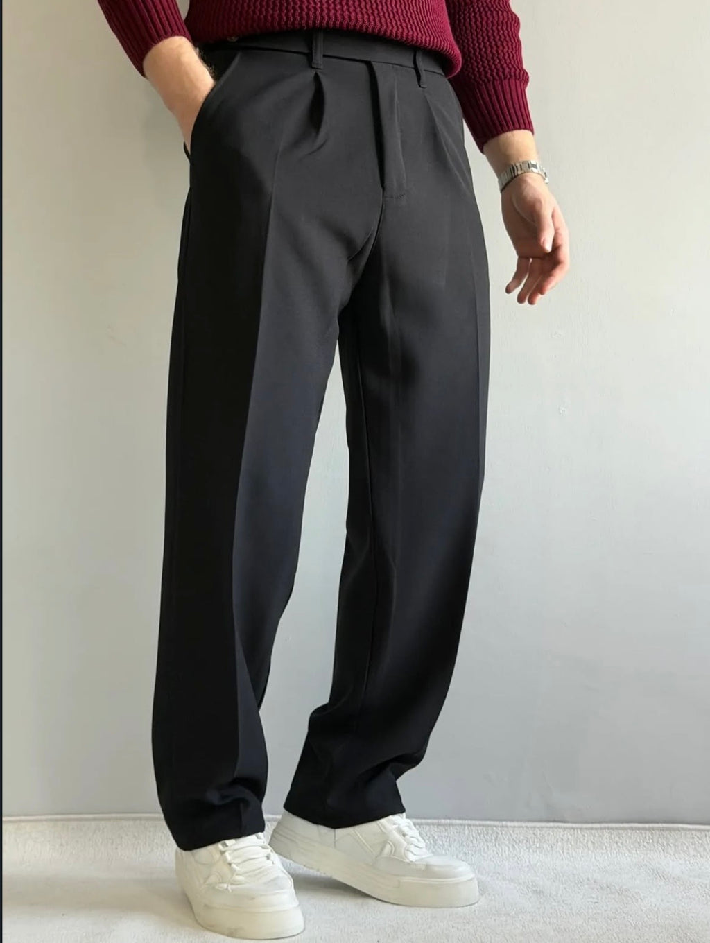 Relaxed Fit Stoffhose