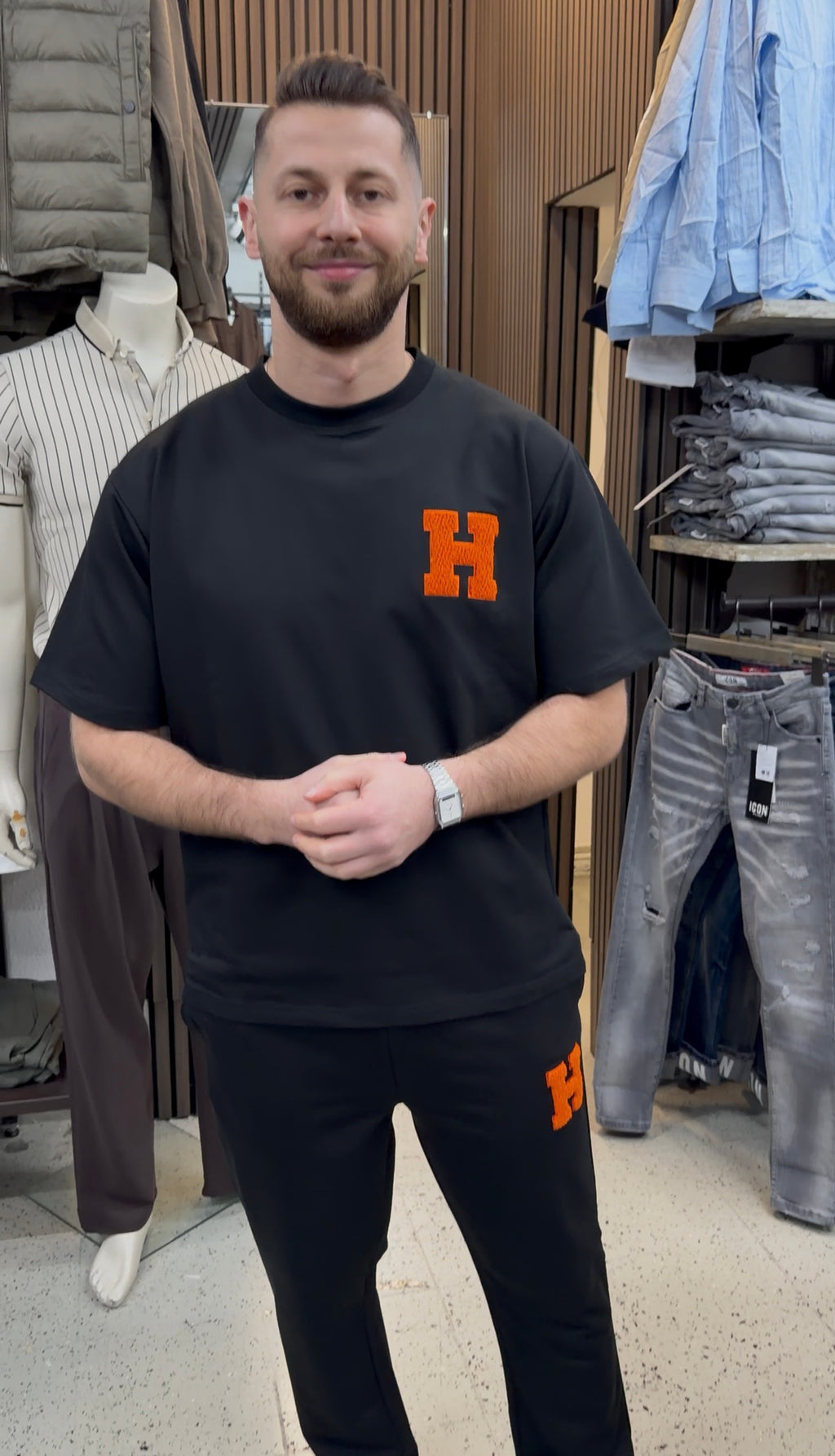Zweiteiler mit H-Logo Oversize