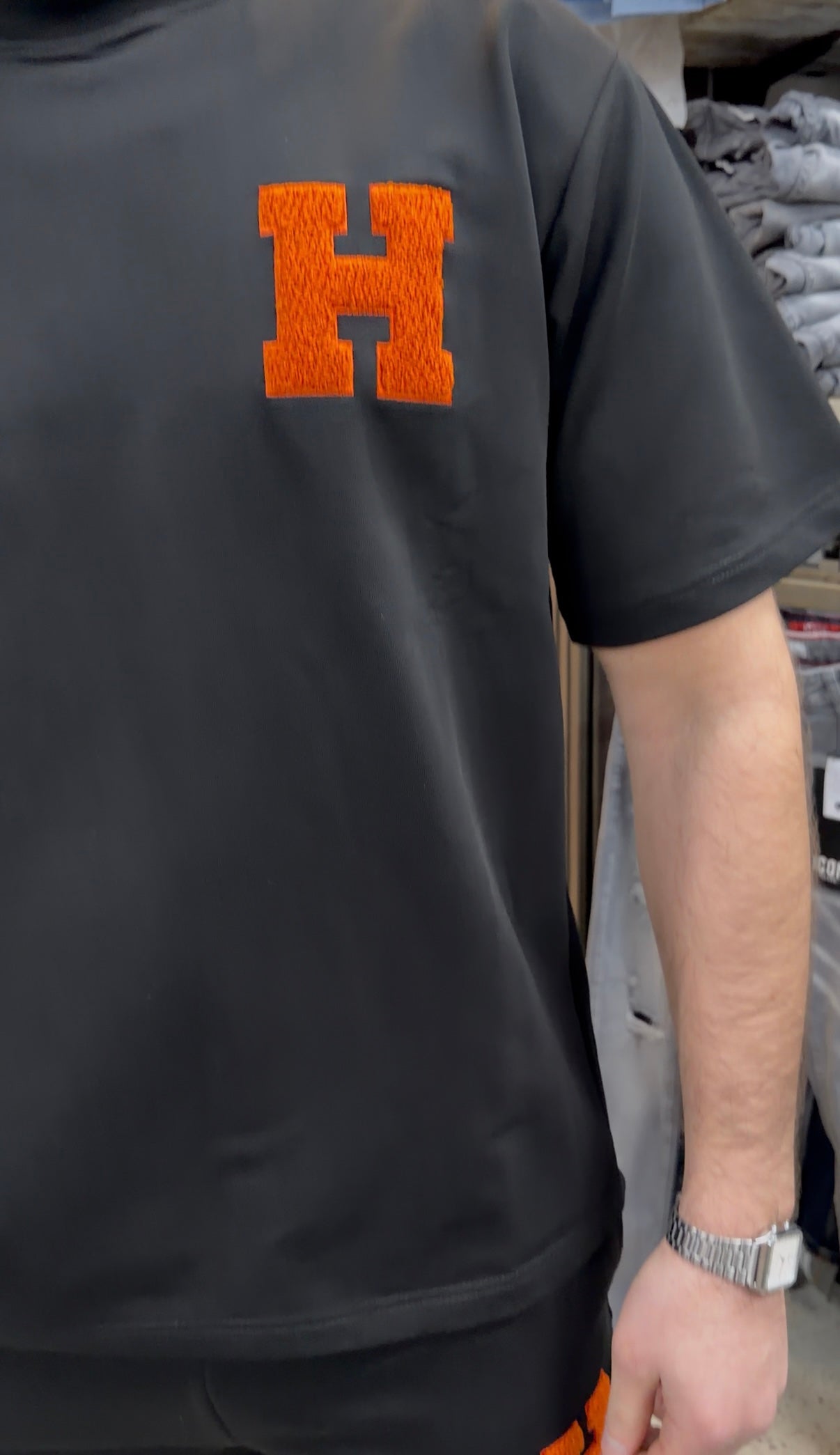 Zweiteiler mit H-Logo Oversize