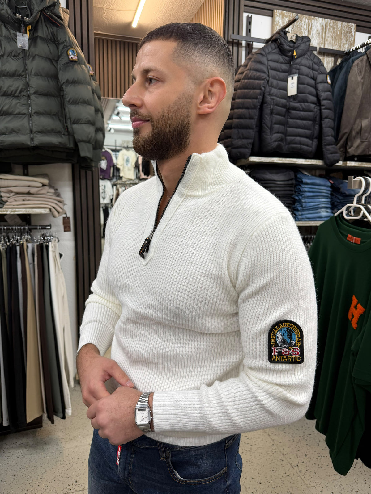 Strickpullover mit Reißverschluss & Stehkragen