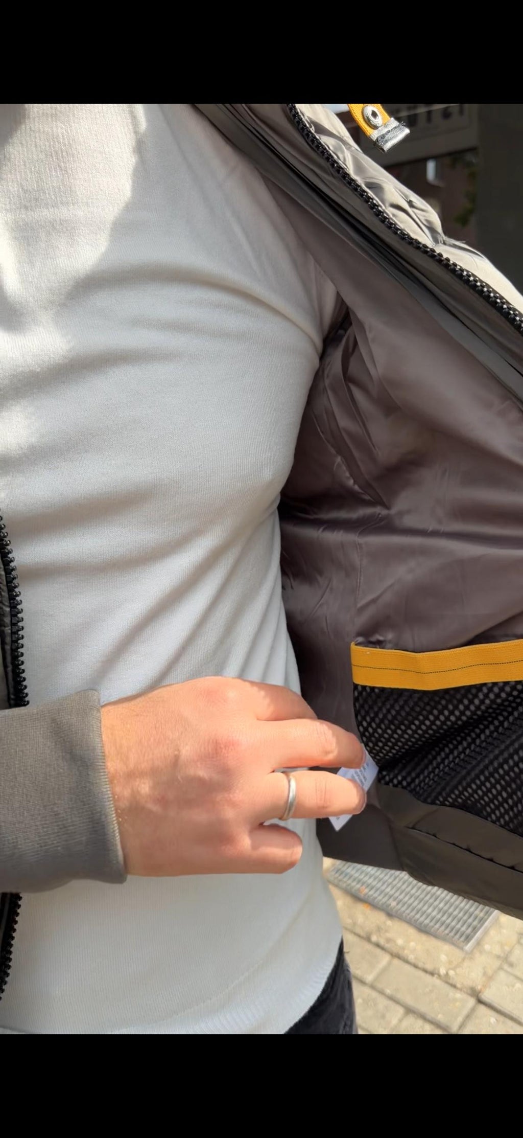 Steppjacke mit abnehmbarem Logo
