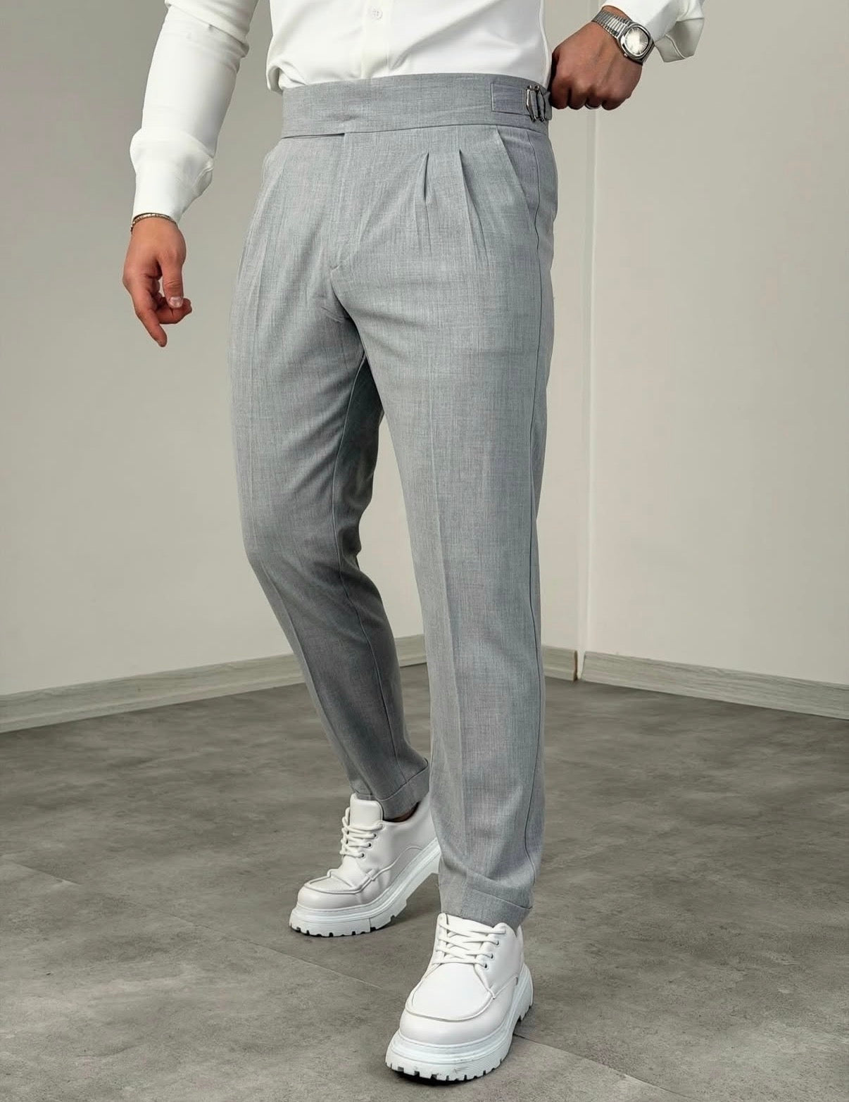 High-waste Stoffhose