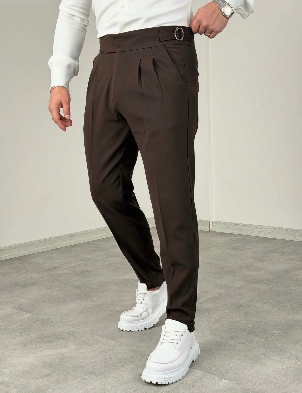 High-waste Stoffhose