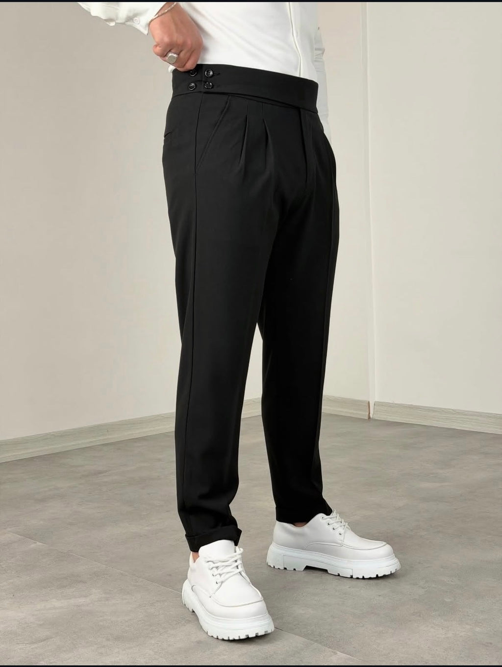 High-waste Stoffhose