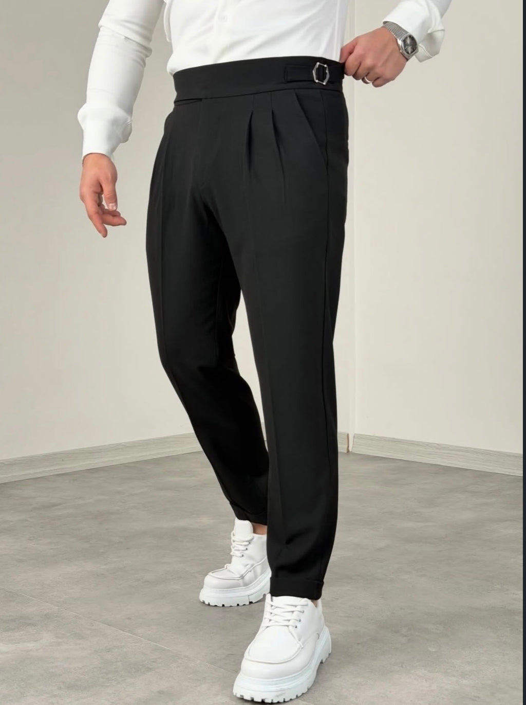 High-waste Stoffhose