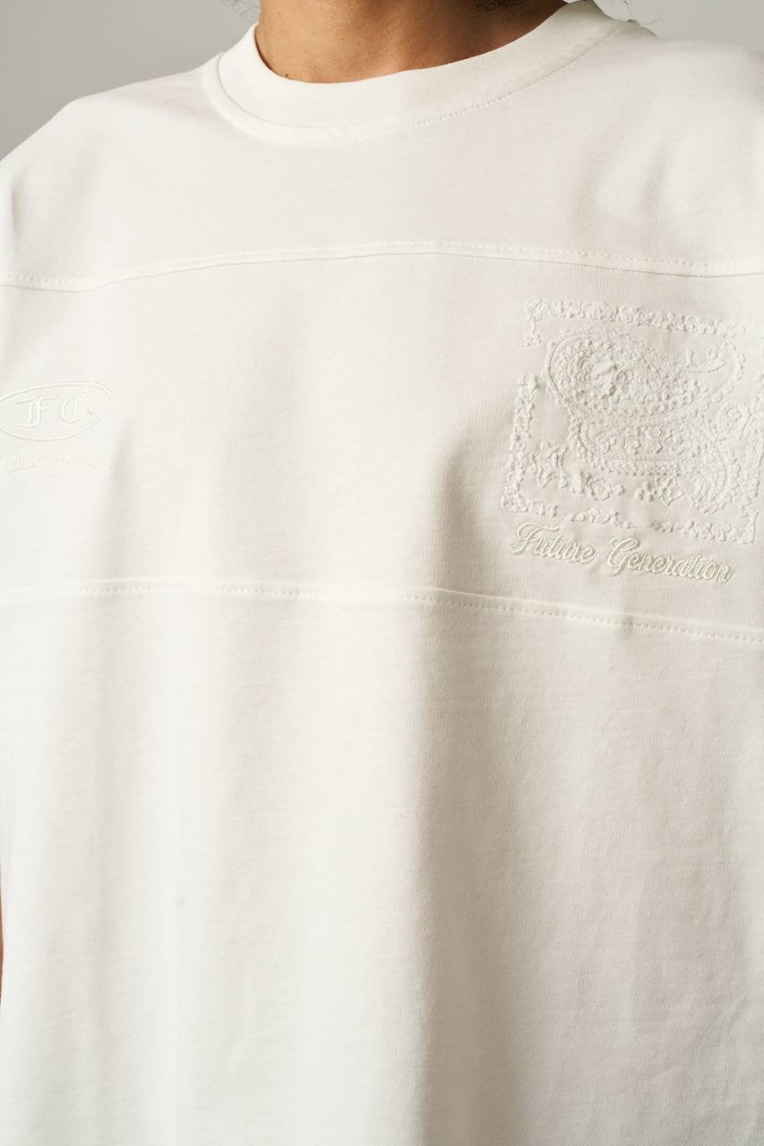 Oversize T-Shirt – Gestricktes Design