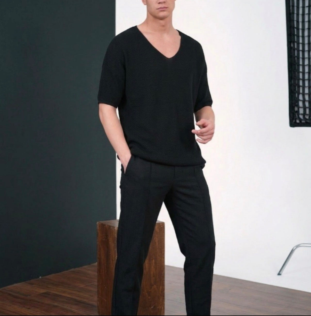 Oversize T-Shirt mit V-Ausschnitt
